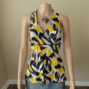 Early 2000s bumble bee girl